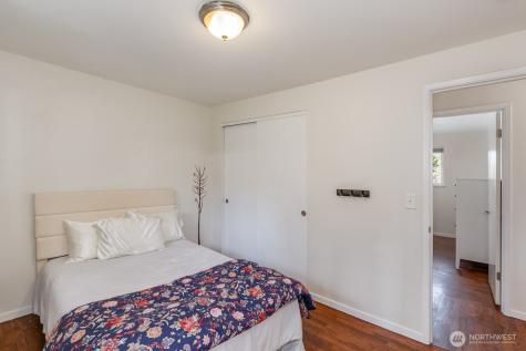 22803 66th Avenue W Mountlake Terrace WA 98043