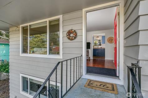 22803 66th Avenue W Mountlake Terrace WA 98043