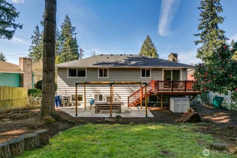 22803 66th Avenue W Mountlake Terrace WA 98043