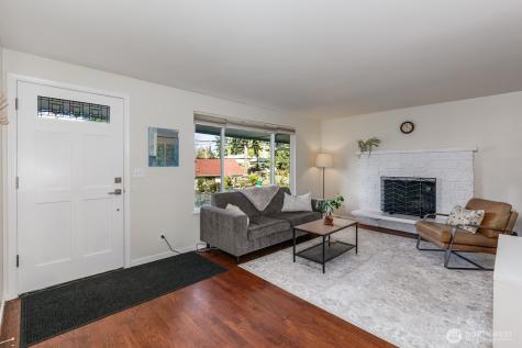 22803 66th Avenue W Mountlake Terrace WA 98043