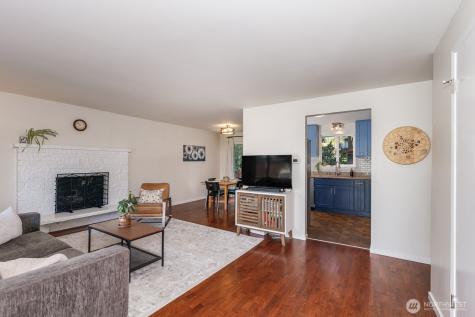22803 66th Avenue W Mountlake Terrace WA 98043