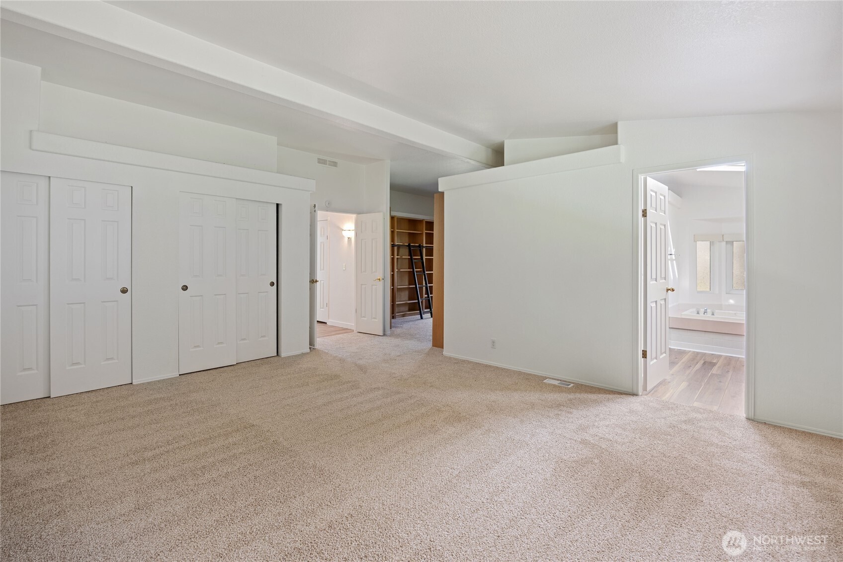 29600 Hansville Road NE Kingston WA 98346