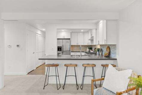 10 143rd Avenue SE Bellevue WA 98007