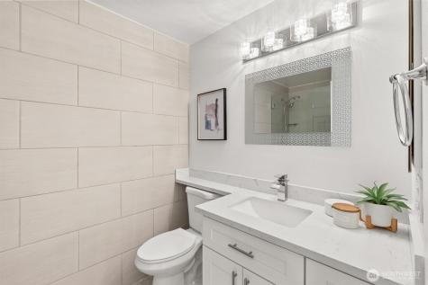 10 143rd Avenue SE Bellevue WA 98007