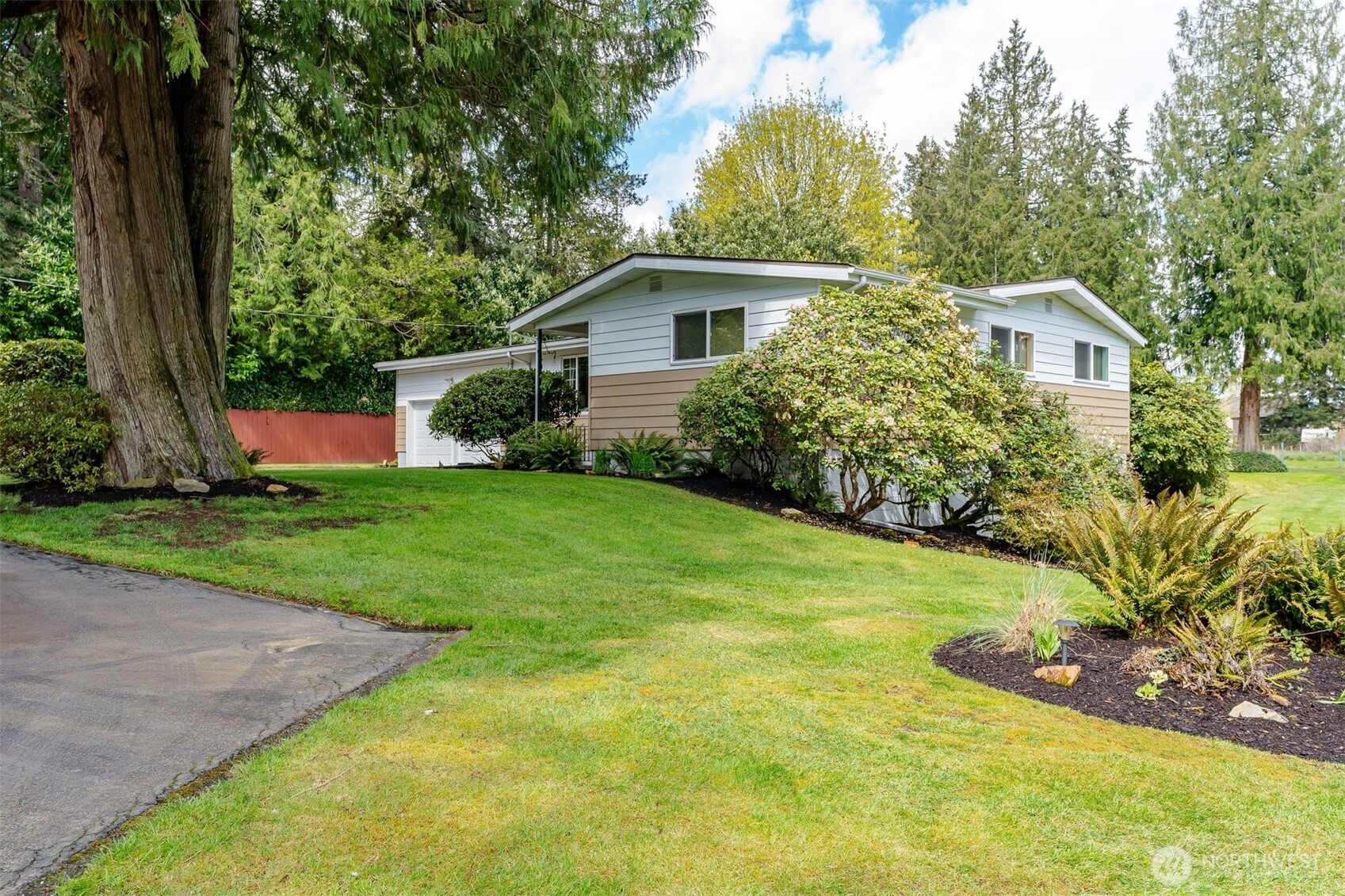 6017 132nd Street E Puyallup WA 98373