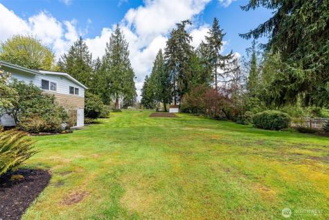 6017 132nd Street E Puyallup WA 98373