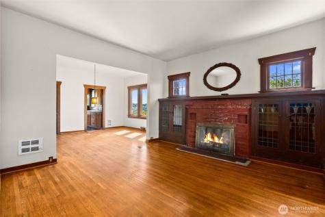 515 N 41st Street Seattle WA 98103