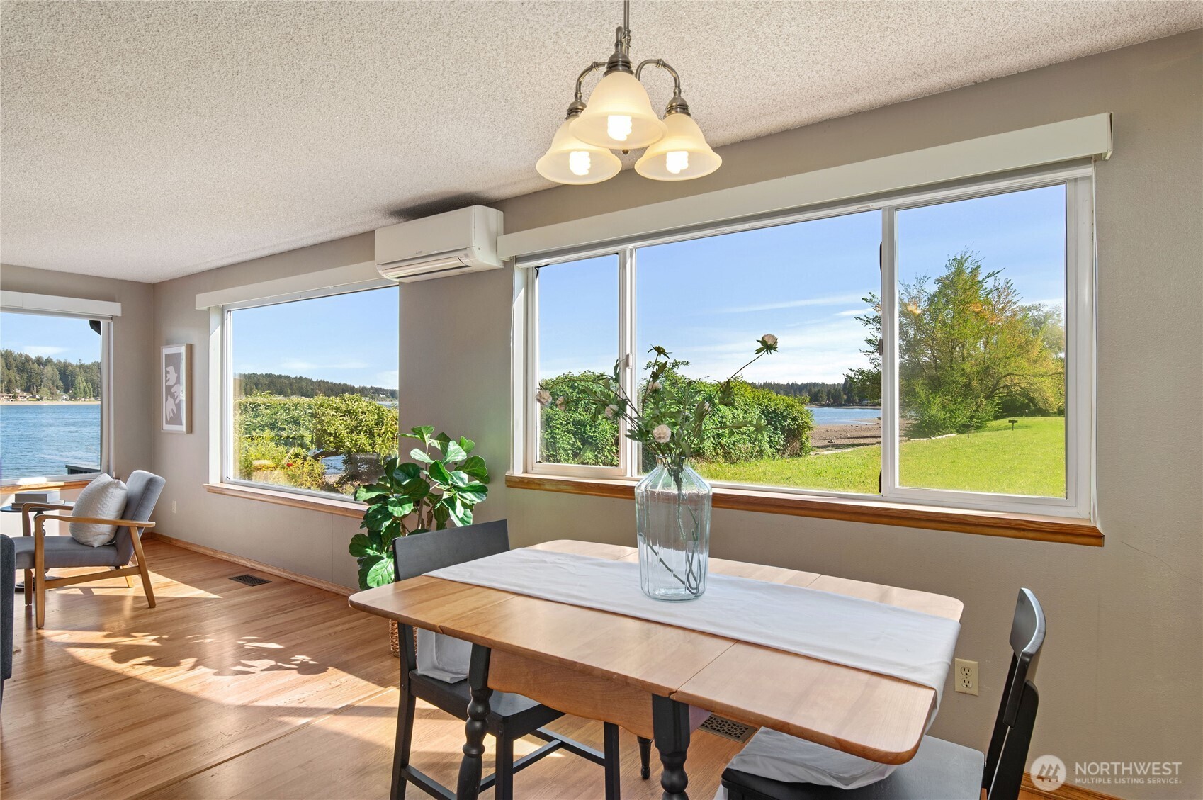 18390 E State Route 3 Allyn WA 98524