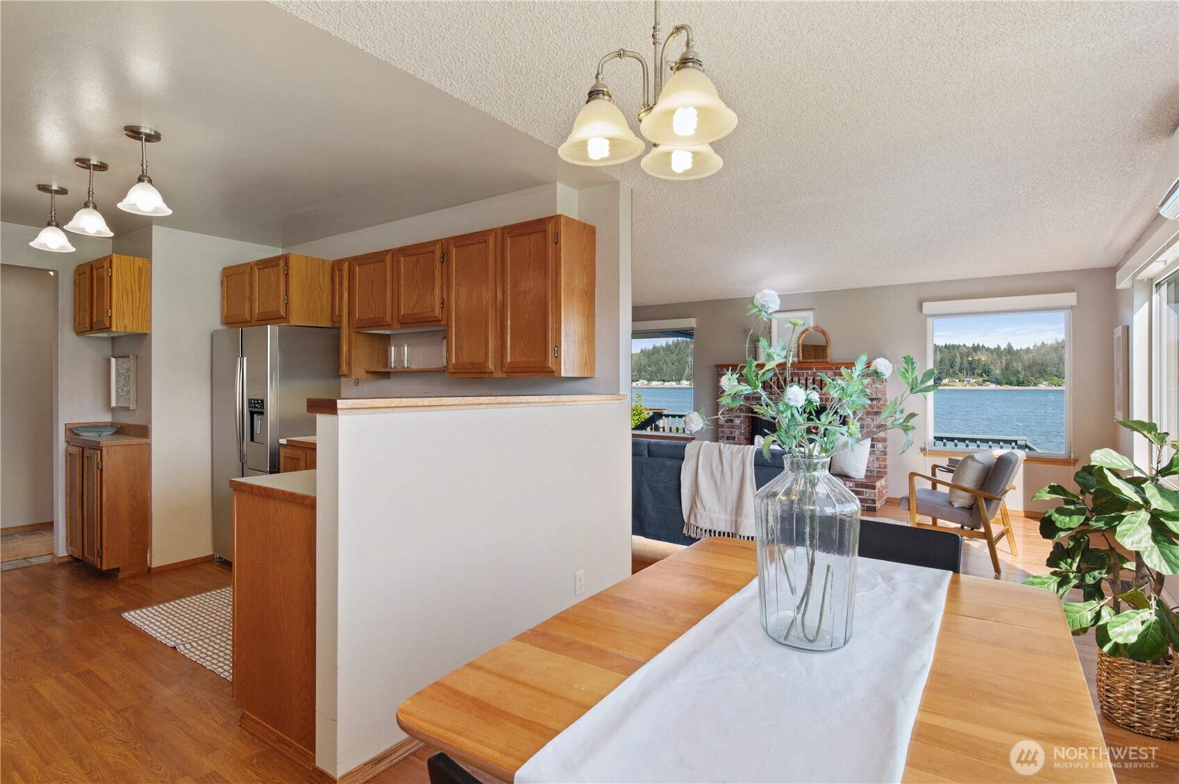 18390 E State Route 3 Allyn WA 98524