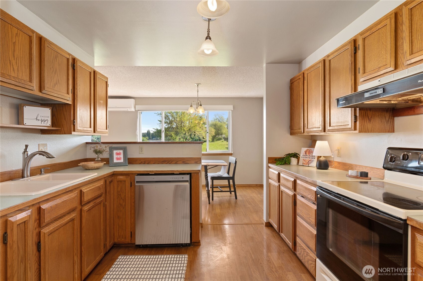 18390 E State Route 3 Allyn WA 98524