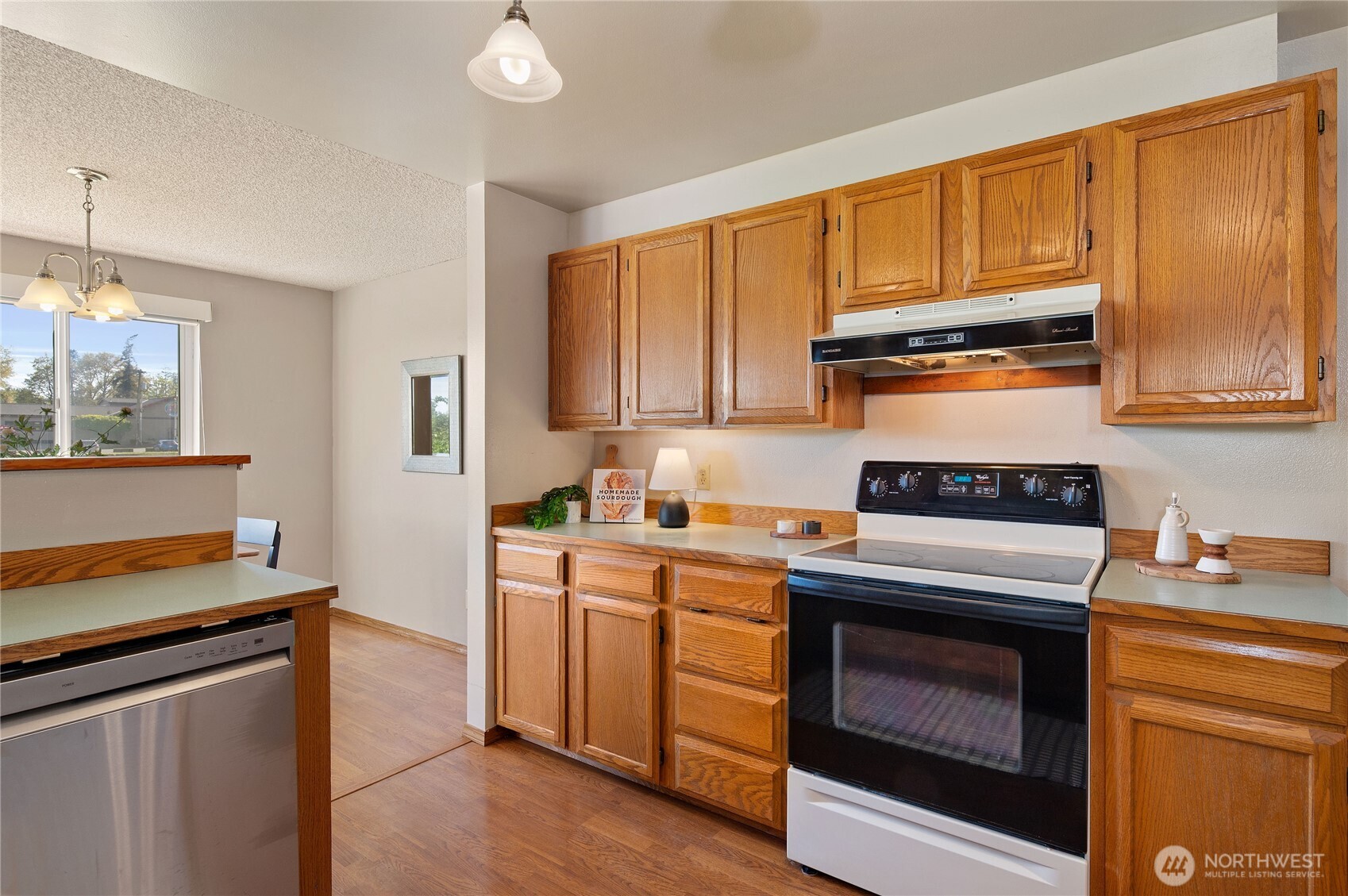 18390 E State Route 3 Allyn WA 98524