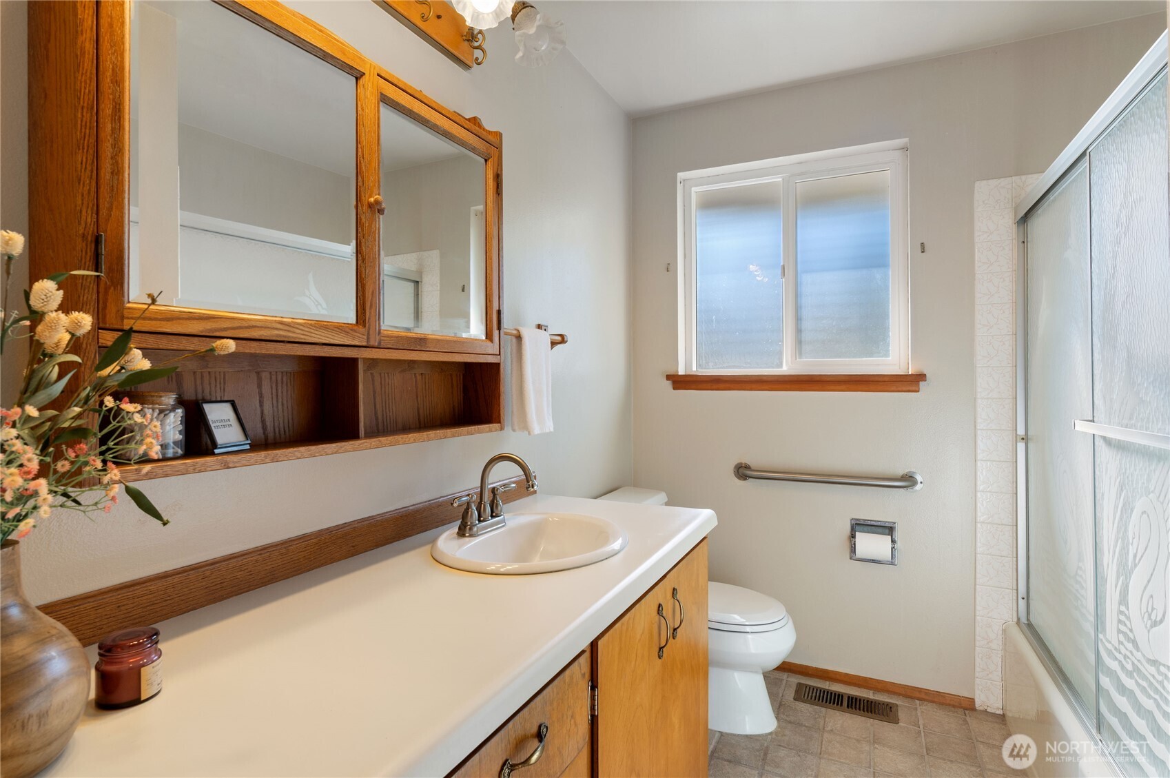 18390 E State Route 3 Allyn WA 98524