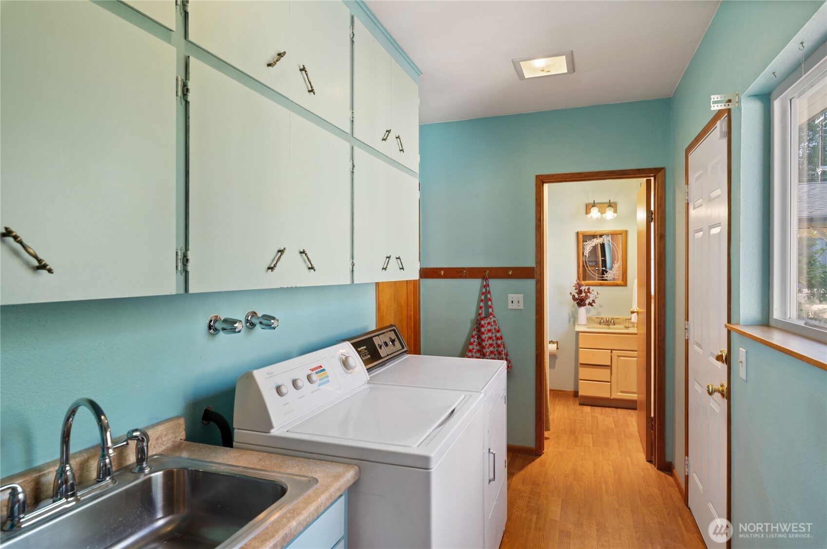 18390 E State Route 3 Allyn WA 98524