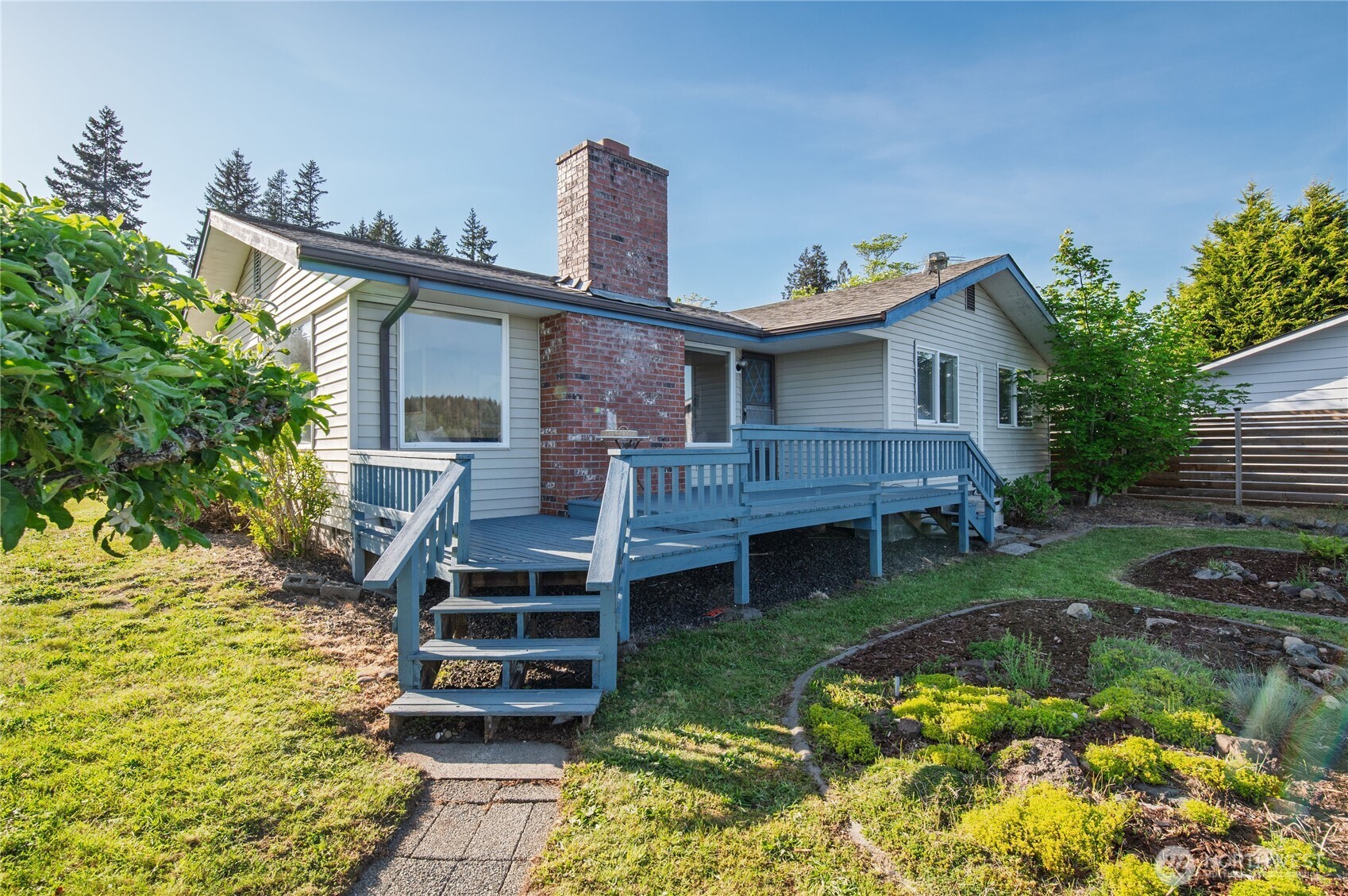 18390 E State Route 3 Allyn WA 98524