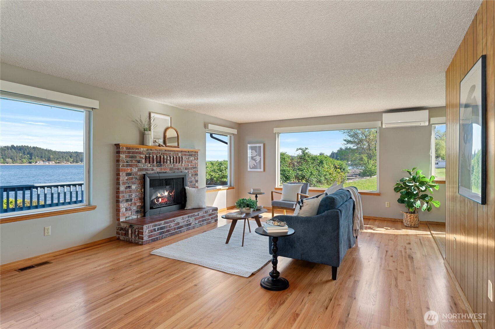 18390 E State Route 3 Allyn WA 98524
