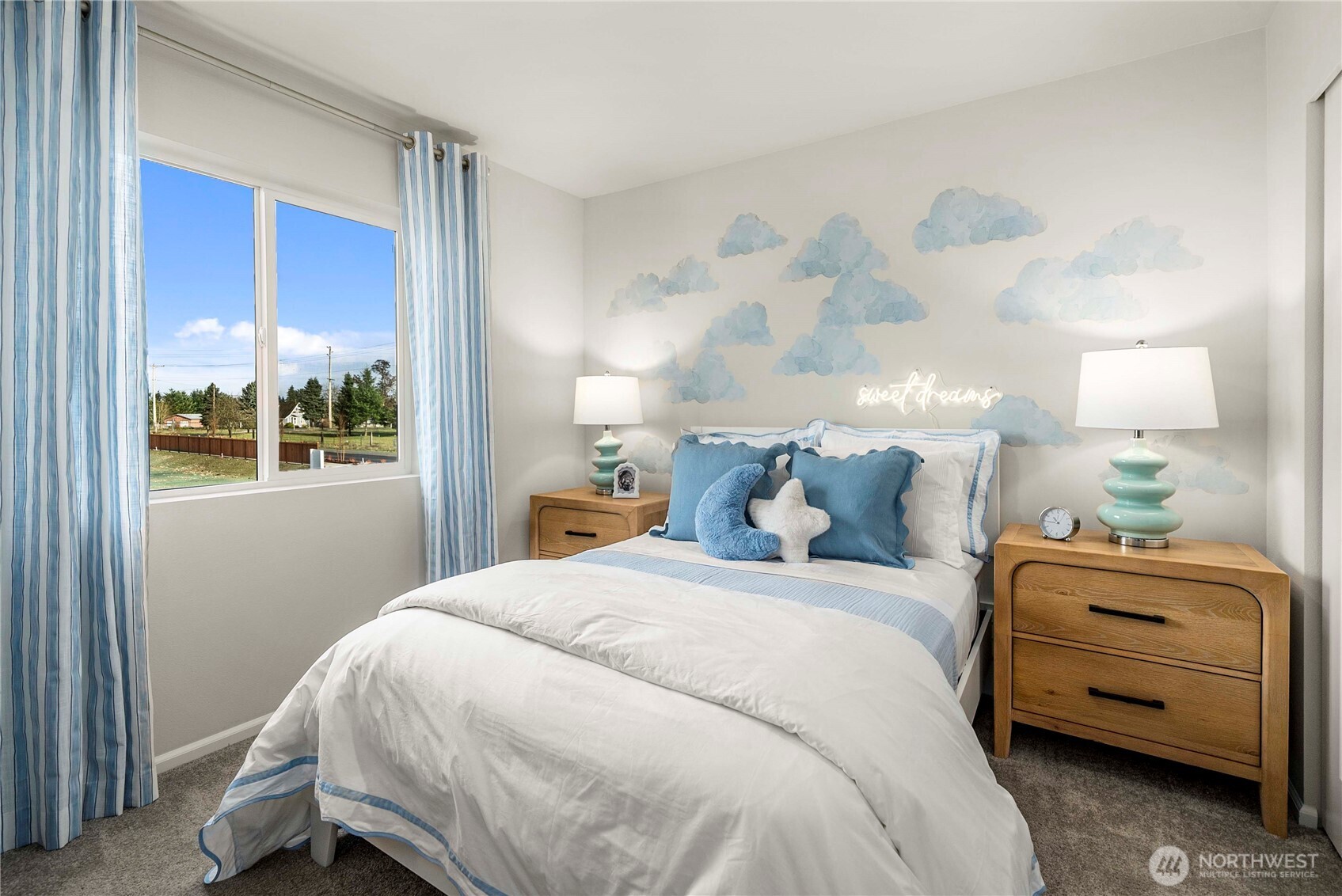 9846 Ferns Loop SE Yelm WA 98597