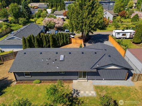 1303 Beach Avenue Marysville WA 98270