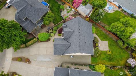2113 12th Ave NW Puyallup WA 98371