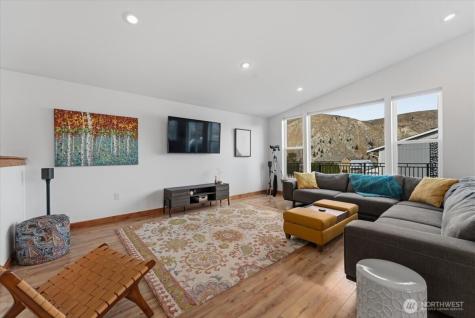 225 E Marine View Drive Orondo WA 98843