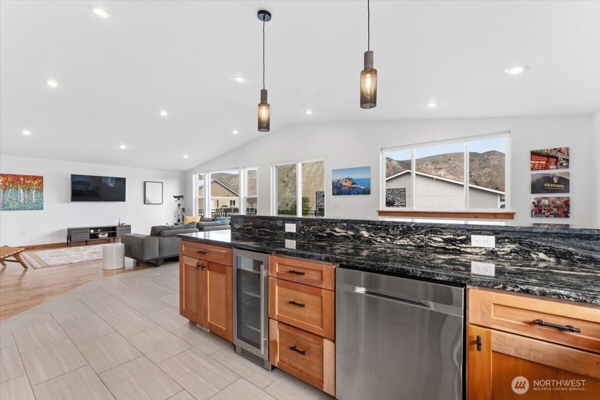 225 E Marine View Drive Orondo WA 98843