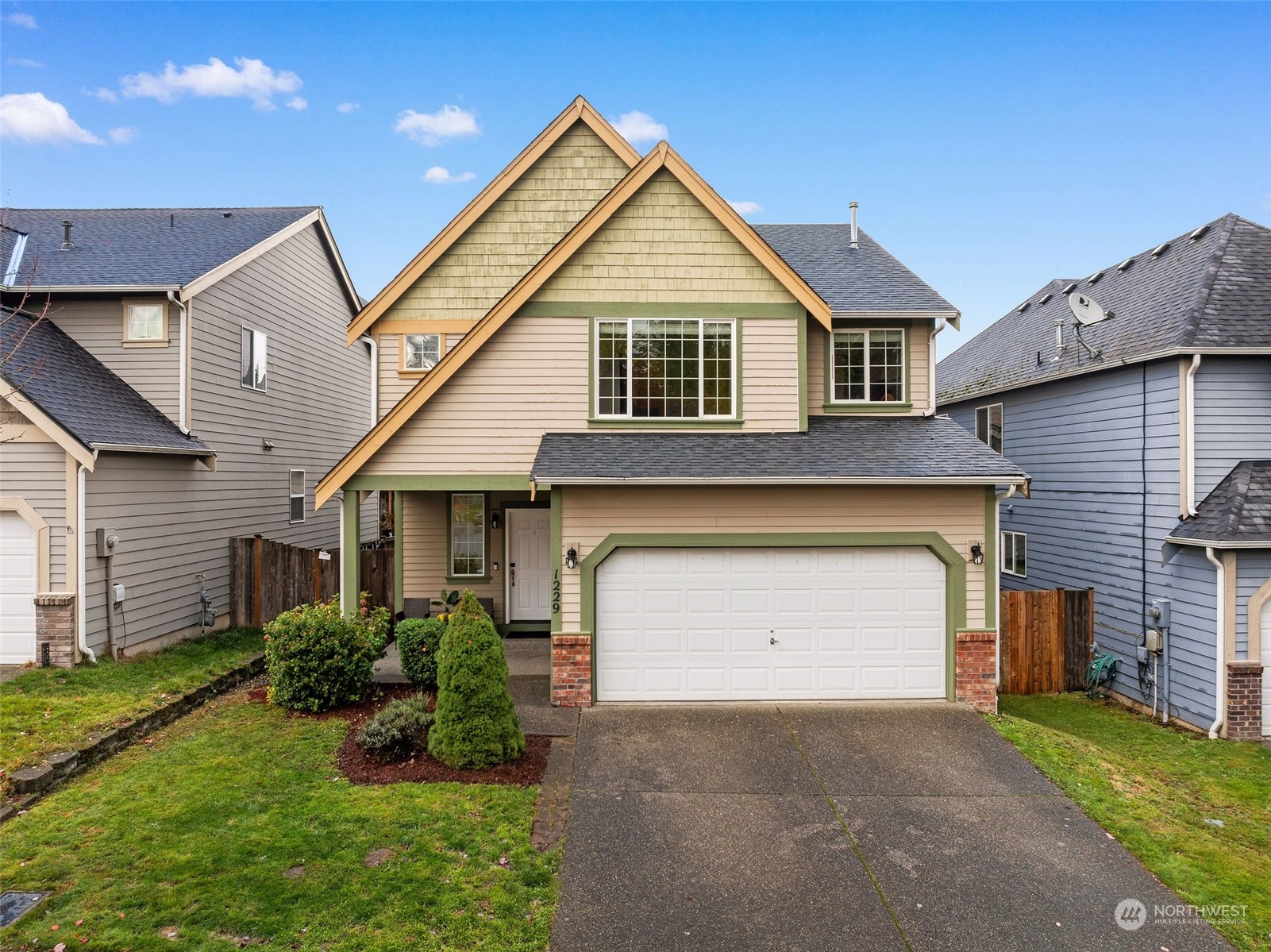 1229 126th Place SE Everett WA 98208