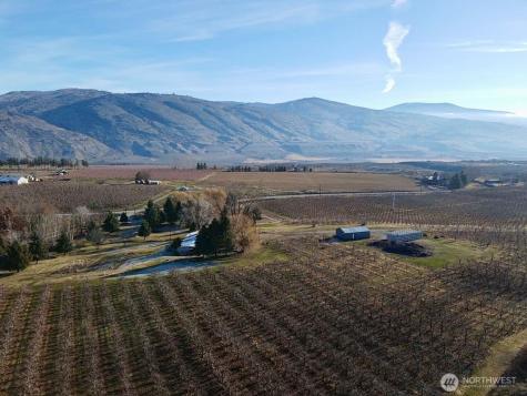 223 Old Riverside Highway Omak WA 98841