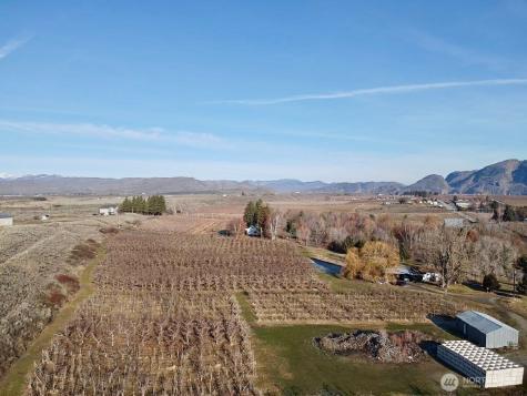 223 Old Riverside Highway Omak WA 98841