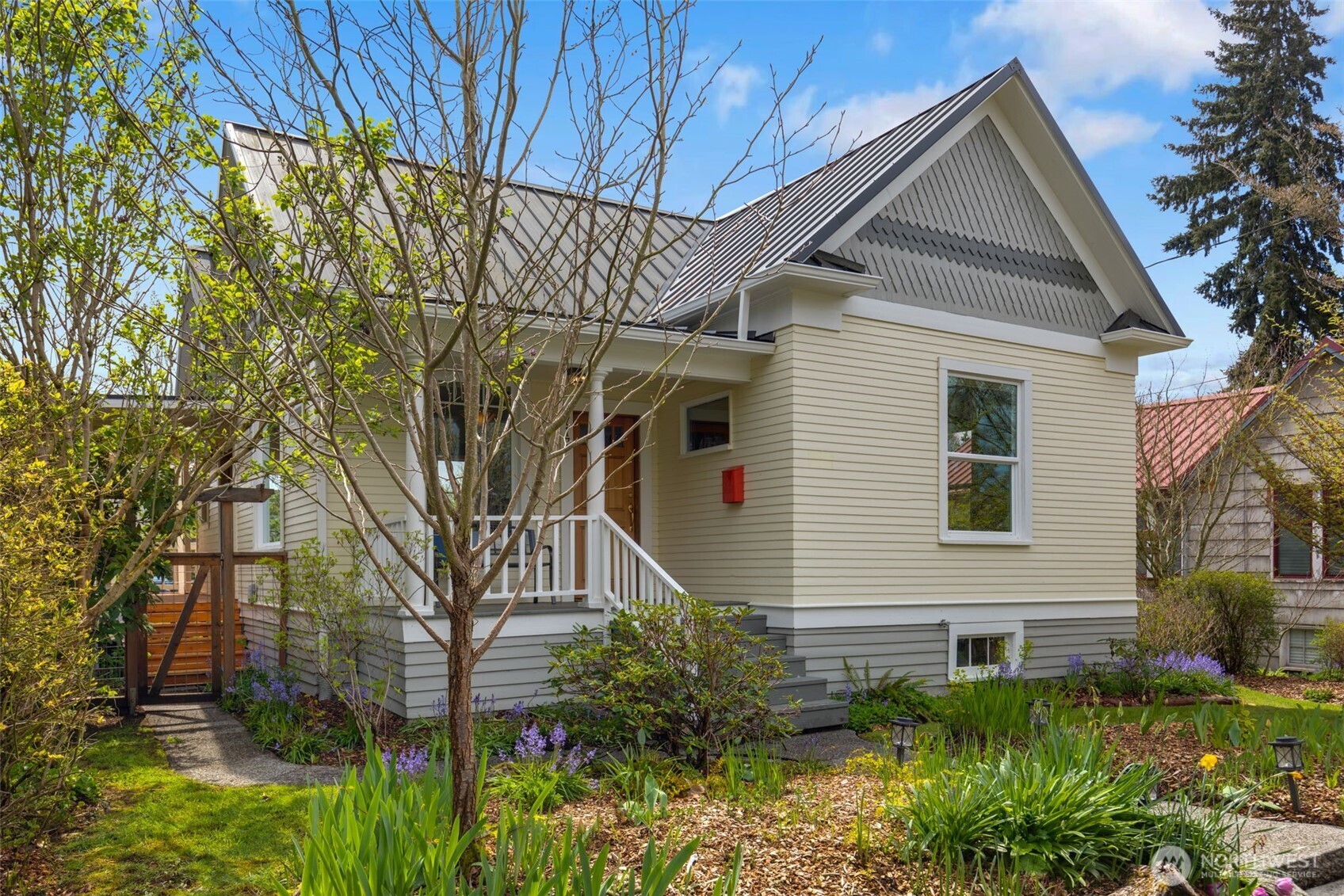 717 N 73rd Street Seattle WA 98103