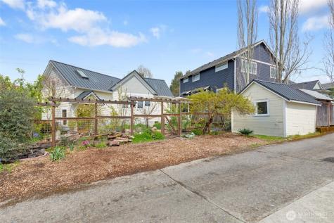717 N 73rd Street Seattle WA 98103