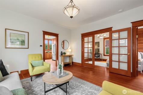 717 N 73rd Street Seattle WA 98103