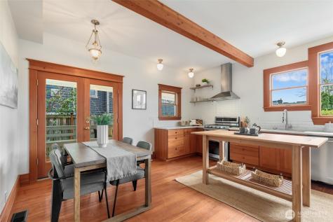 717 N 73rd Street Seattle WA 98103