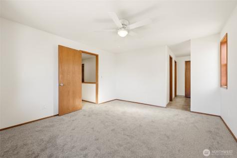 15931 22nd Avenue SW Burien WA 98166