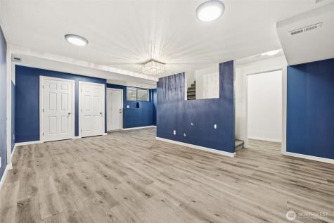 15931 22nd Avenue SW Burien WA 98166