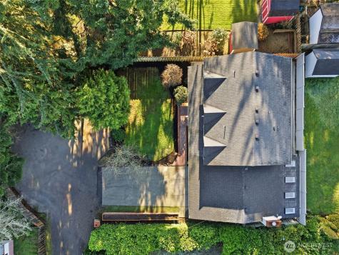 15931 22nd Avenue SW Burien WA 98166