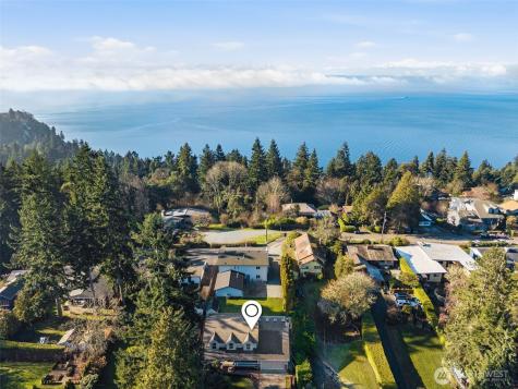 15931 22nd Avenue SW Burien WA 98166