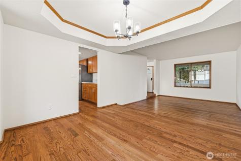 15931 22nd Avenue SW Burien WA 98166