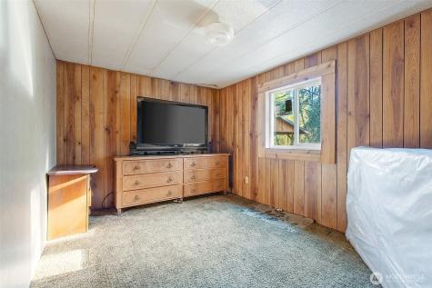 107 Frostyrose Lane Glenoma WA 98336