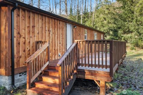 107 Frostyrose Lane Glenoma WA 98336