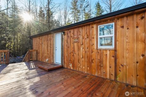 107 Frostyrose Lane Glenoma WA 98336