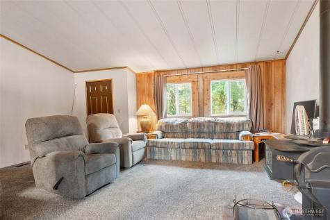 107 Frostyrose Lane Glenoma WA 98336
