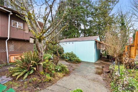 23906 60th Avenue W Mountlake Terrace WA 98043