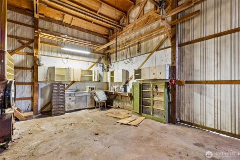 23906 60th Avenue W Mountlake Terrace WA 98043