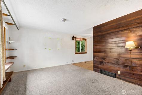 23906 60th Avenue W Mountlake Terrace WA 98043