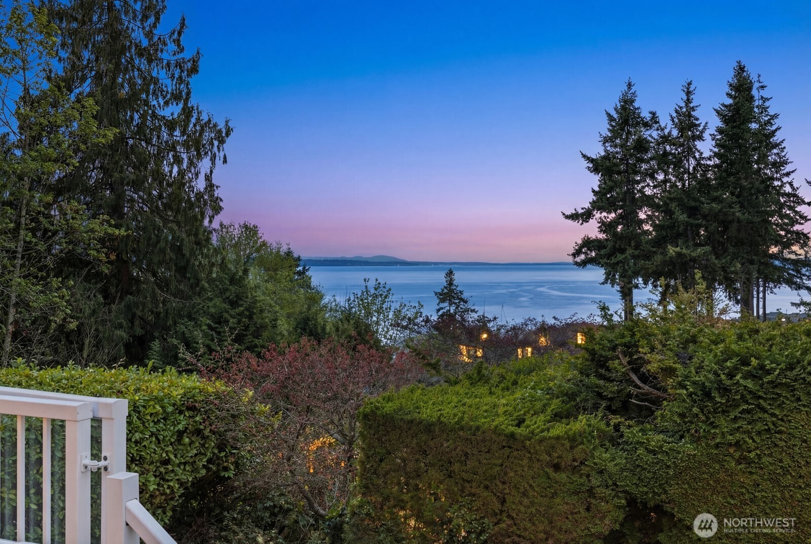 16858 76th Avenue W Edmonds WA 98026