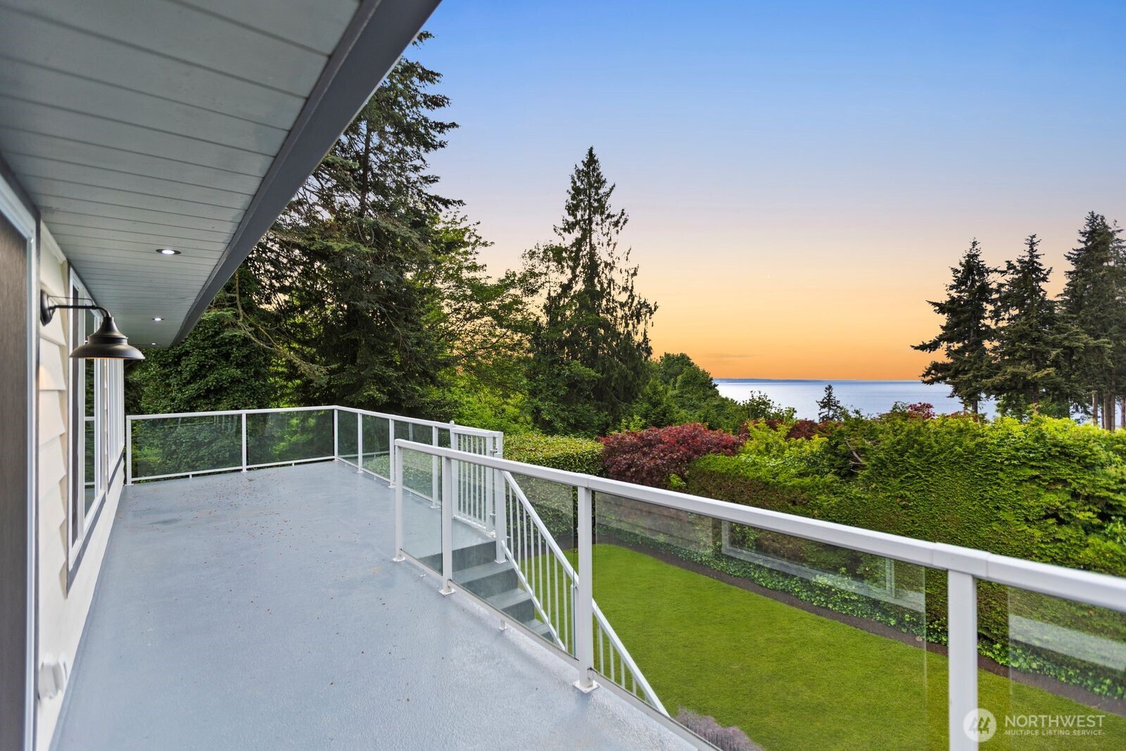 16858 76th Avenue W Edmonds WA 98026