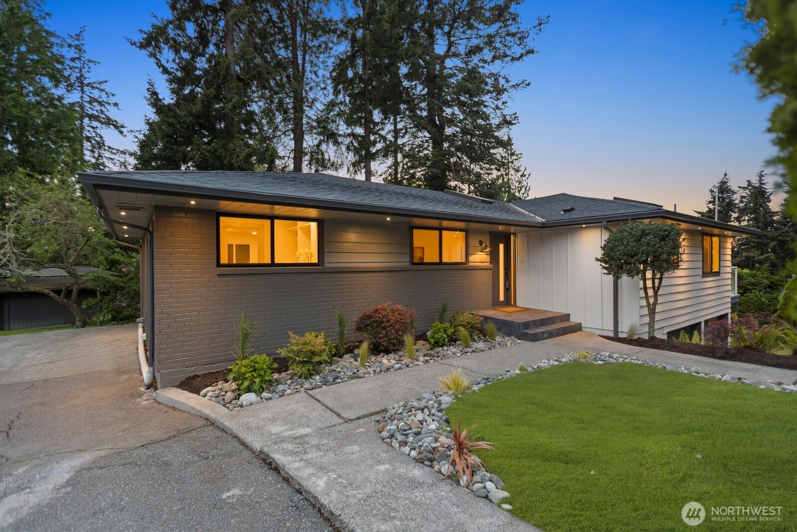 16858 76th Avenue W Edmonds WA 98026