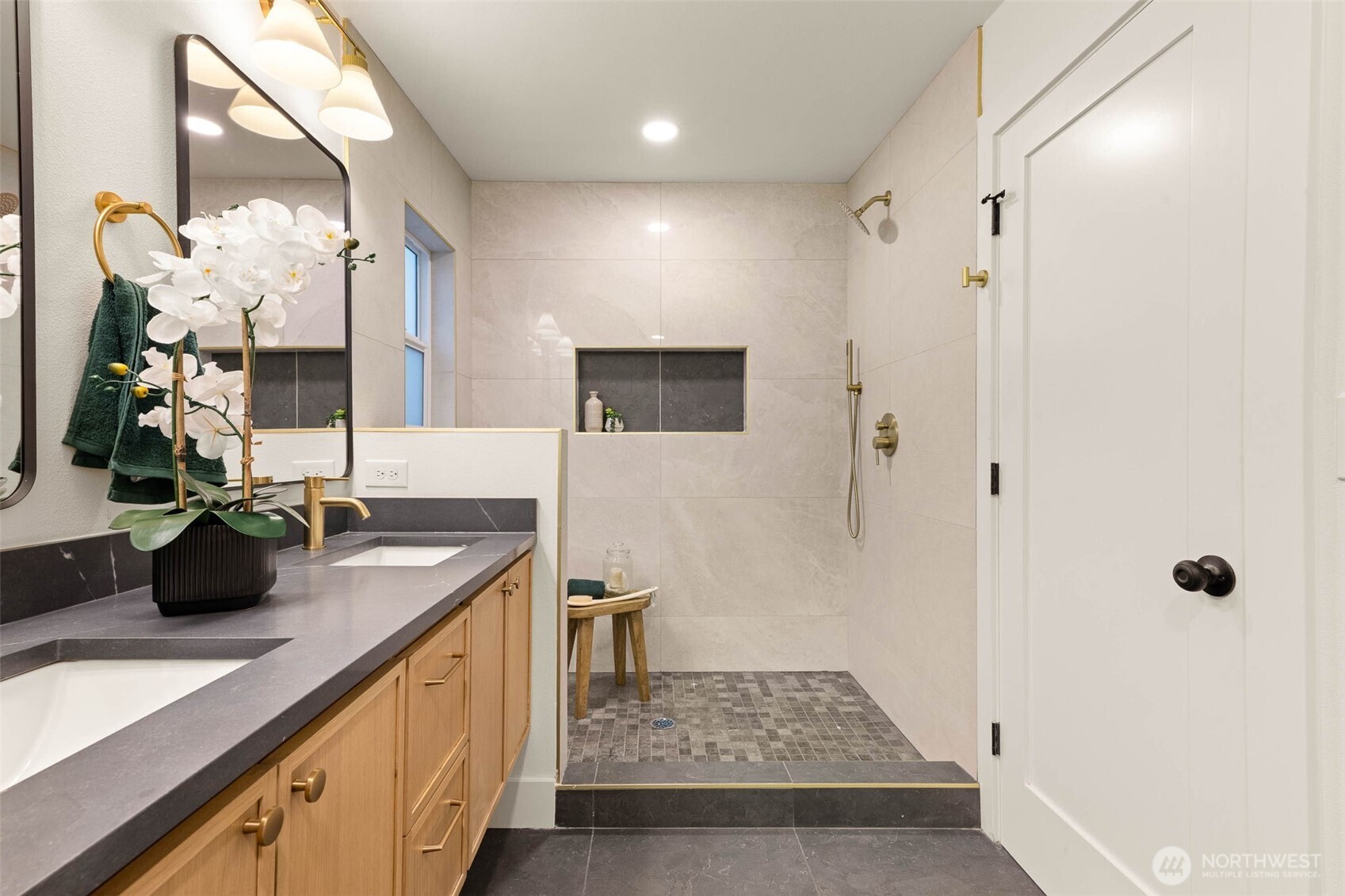 12334 SE 23rd Place Bellevue WA 98005
