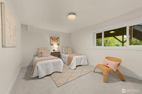 12334 SE 23rd Place Bellevue WA 98005