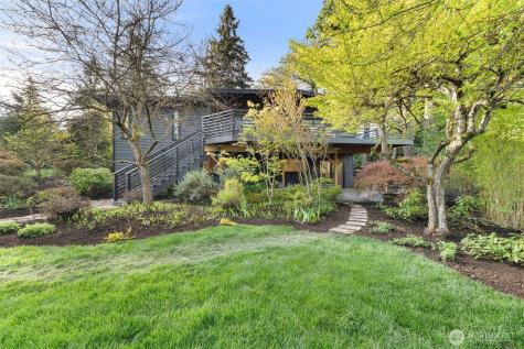 12334 SE 23rd Place Bellevue WA 98005