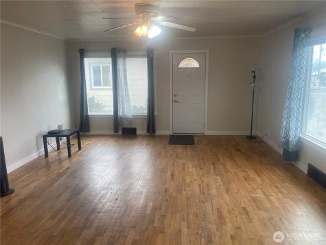 18 Cherry Avenue W Omak WA 98841